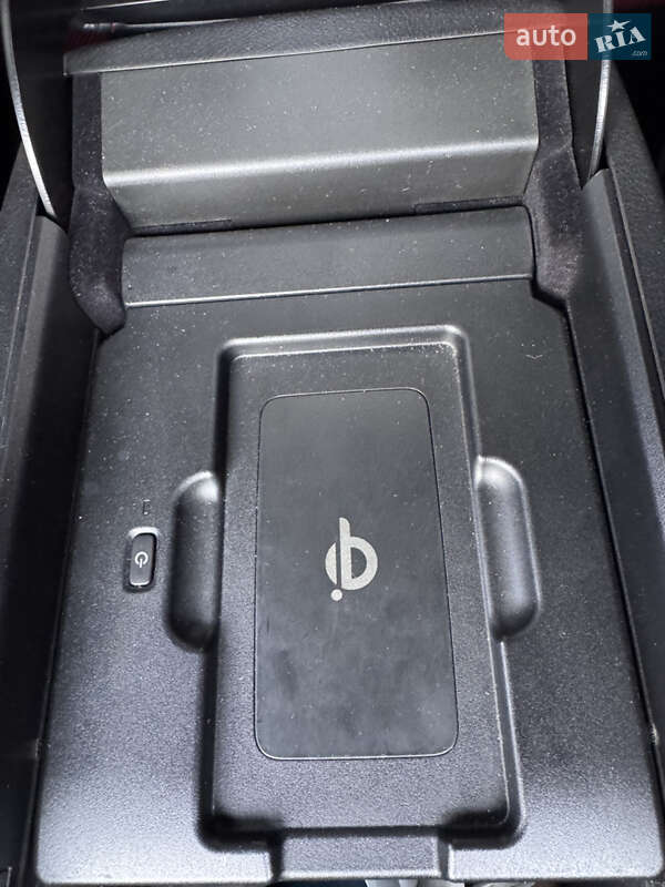 Внедорожник / Кроссовер Lexus NX 2014 в Днепре