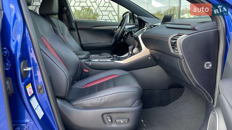 Позашляховик / Кросовер Lexus NX 2016 в Києві
