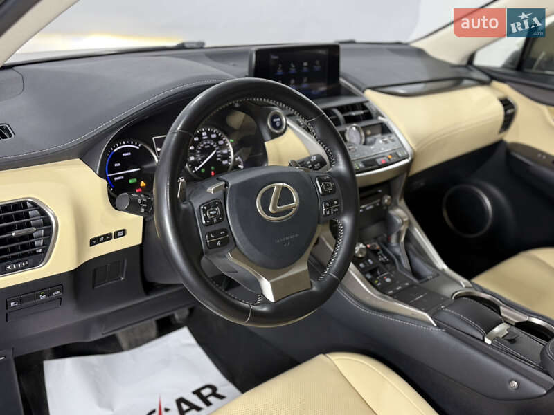 Внедорожник / Кроссовер Lexus NX 2020 в Одессе