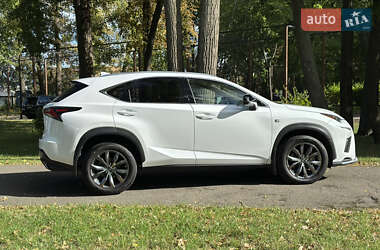 Внедорожник / Кроссовер Lexus NX 2021 в 