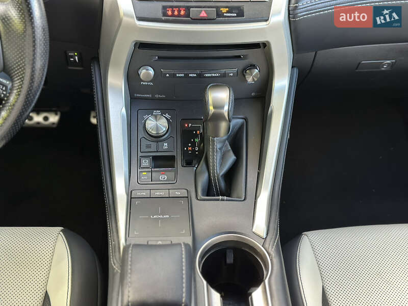 Внедорожник / Кроссовер Lexus NX 2021 в Киеве