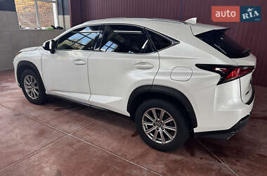 Внедорожник / Кроссовер Lexus NX 2018 в 