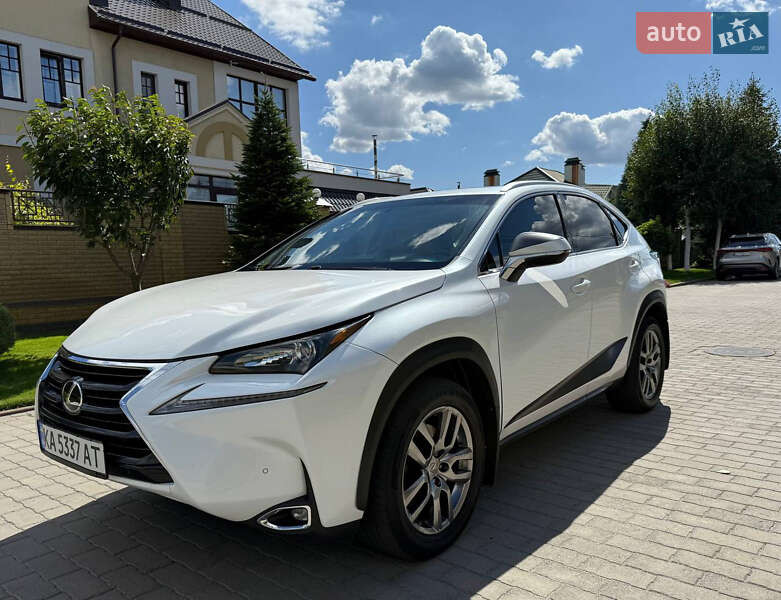 Позашляховик / Кросовер Lexus NX 2015 в Білій Церкві