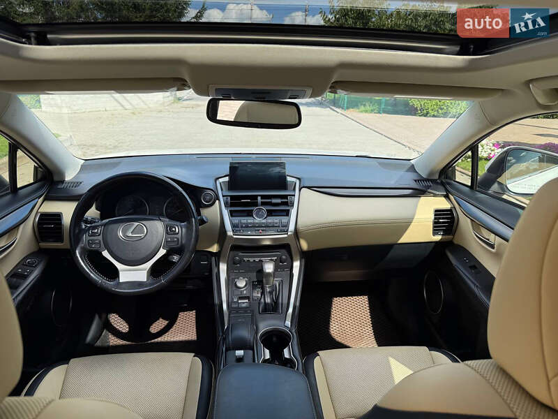 Позашляховик / Кросовер Lexus NX 2015 в Білій Церкві