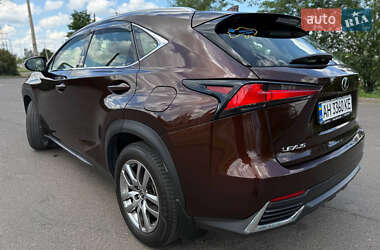 Внедорожник / Кроссовер Lexus NX 2017 в 