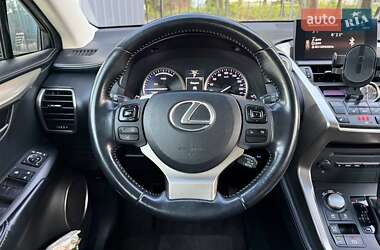 Внедорожник / Кроссовер Lexus NX 2014 в 
