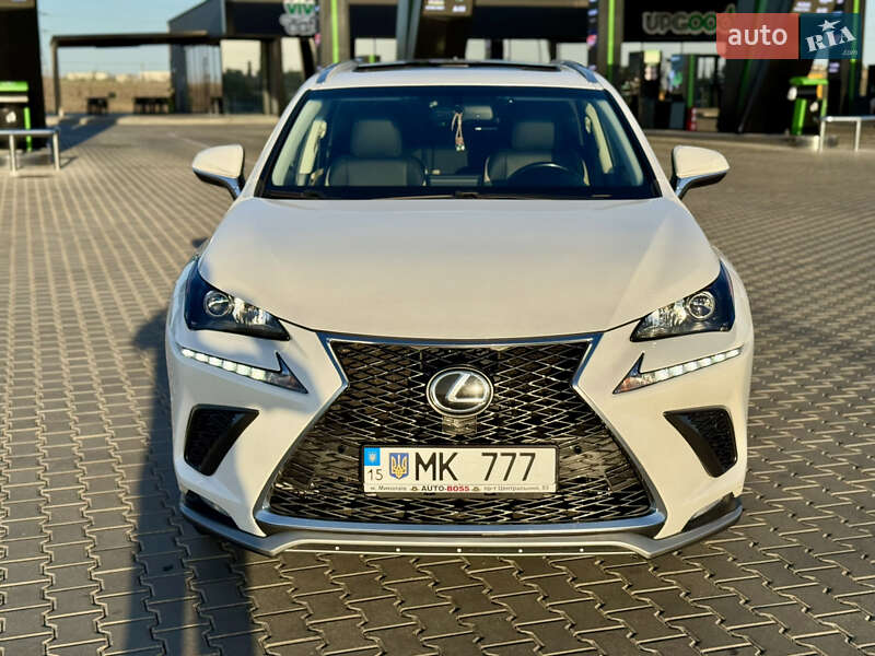 Позашляховик / Кросовер Lexus NX 2015 в Миколаєві