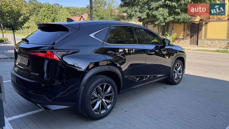 Внедорожник / Кроссовер Lexus NX 2021 в Виннице