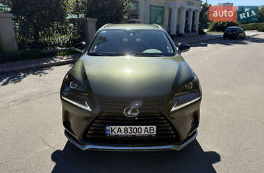 Позашляховик / Кросовер Lexus NX 2020 в 