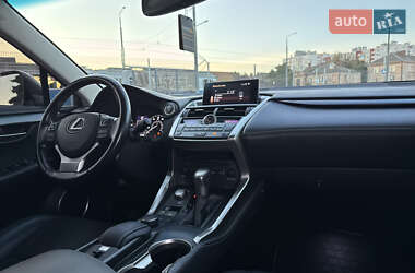 Внедорожник / Кроссовер Lexus NX 2016 в 
