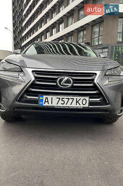 Позашляховик / Кросовер Lexus NX 2015 в 