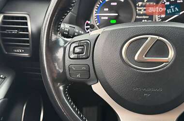 Внедорожник / Кроссовер Lexus NX 2017 в 