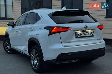 Позашляховик / Кросовер Lexus NX 2015 в 