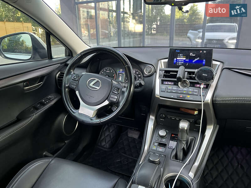 Внедорожник / Кроссовер Lexus NX 2016 в Полтаве фото 27 Внедорожник / Кроссовер Lexus NX 2016 в Полтаве