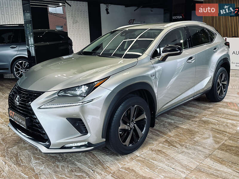 Lexus NX 2021
