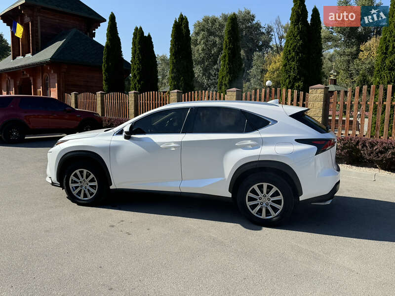 Внедорожник / Кроссовер Lexus NX 2017 в Днепре