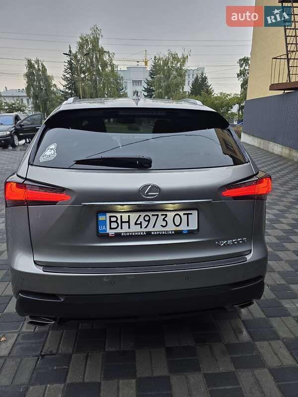 Внедорожник / Кроссовер Lexus NX 2014 в Хмельницком