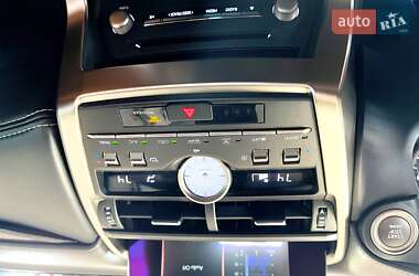 Внедорожник / Кроссовер Lexus NX 2019 в 