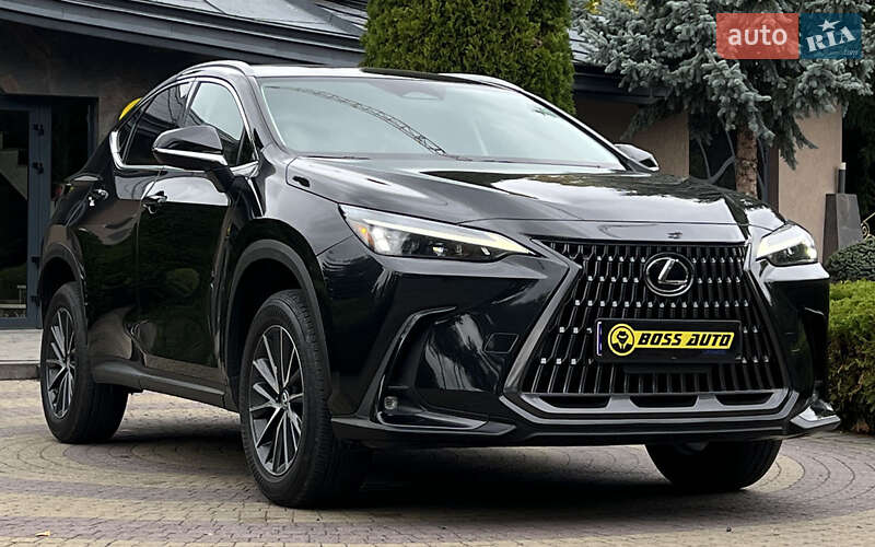 Позашляховик / Кросовер Lexus NX 2022 в Львові