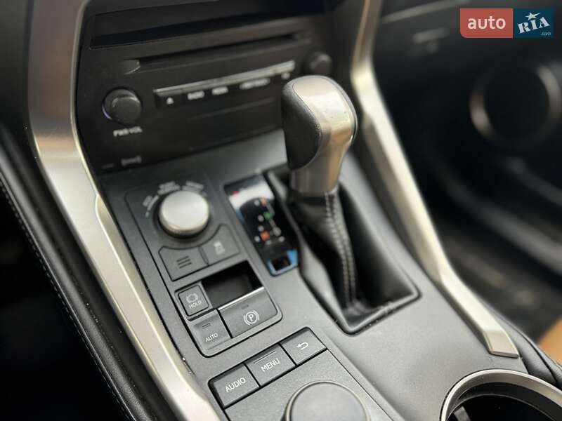 Внедорожник / Кроссовер Lexus NX 2016 в Одессе фото 24 Внедорожник / Кроссовер Lexus NX 2016 в Одессе