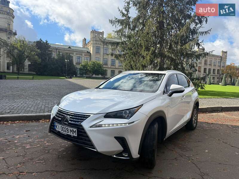 Внедорожник / Кроссовер Lexus NX 2018 в Киеве