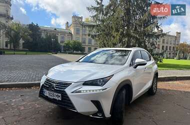 Позашляховик / Кросовер Lexus NX 2018 в 