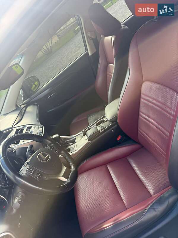 Внедорожник / Кроссовер Lexus NX 2018 в Киеве