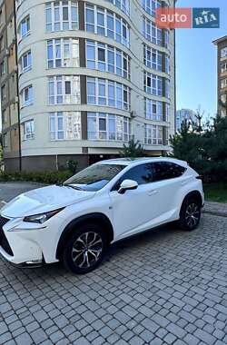 Внедорожник / Кроссовер Lexus NX 2016 в Ивано-Франковске