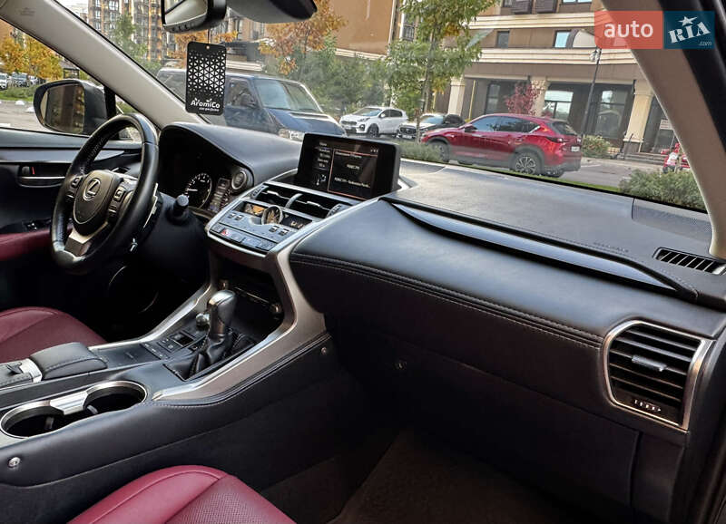 Внедорожник / Кроссовер Lexus NX 2021 в Киеве