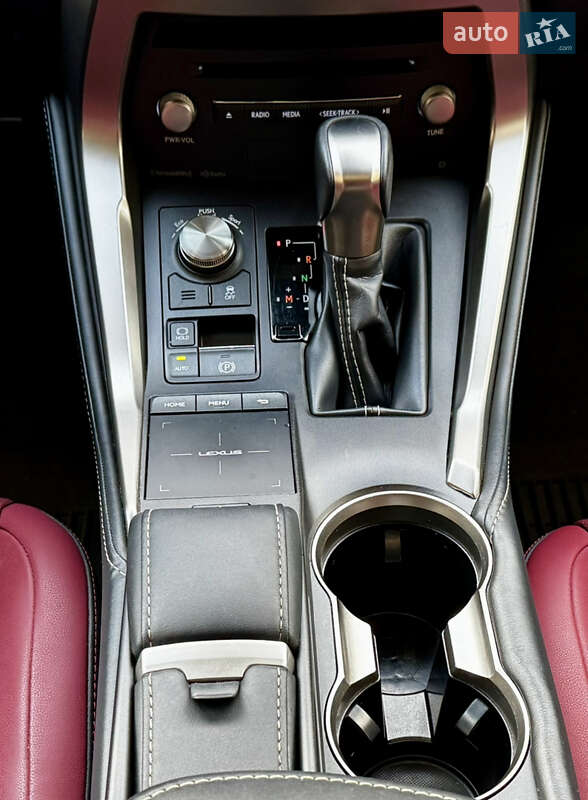Внедорожник / Кроссовер Lexus NX 2021 в Киеве