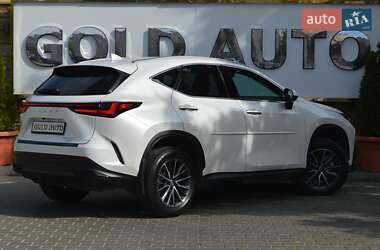 Внедорожник / Кроссовер Lexus NX 2022 в 