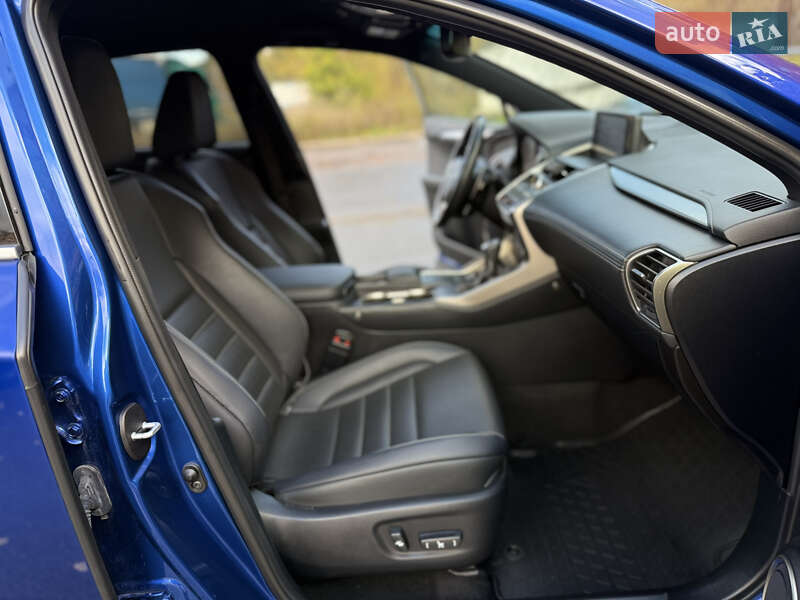 Позашляховик / Кросовер Lexus NX 2019 в Києві