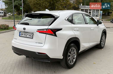 Внедорожник / Кроссовер Lexus NX 2014 в 