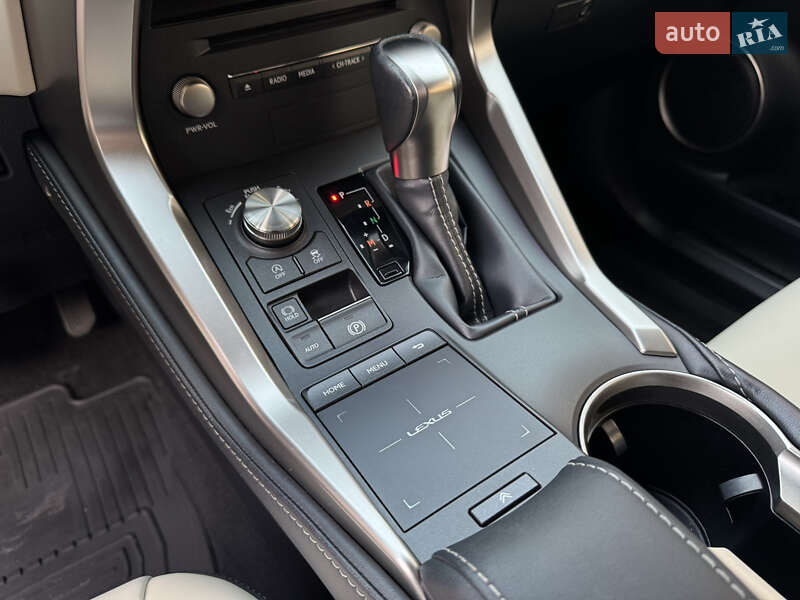 Позашляховик / Кросовер Lexus NX 2019 в Харкові