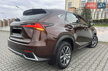 Позашляховик / Кросовер Lexus NX 2017 в 