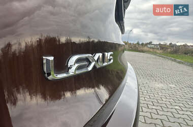 Позашляховик / Кросовер Lexus NX 2017 в 