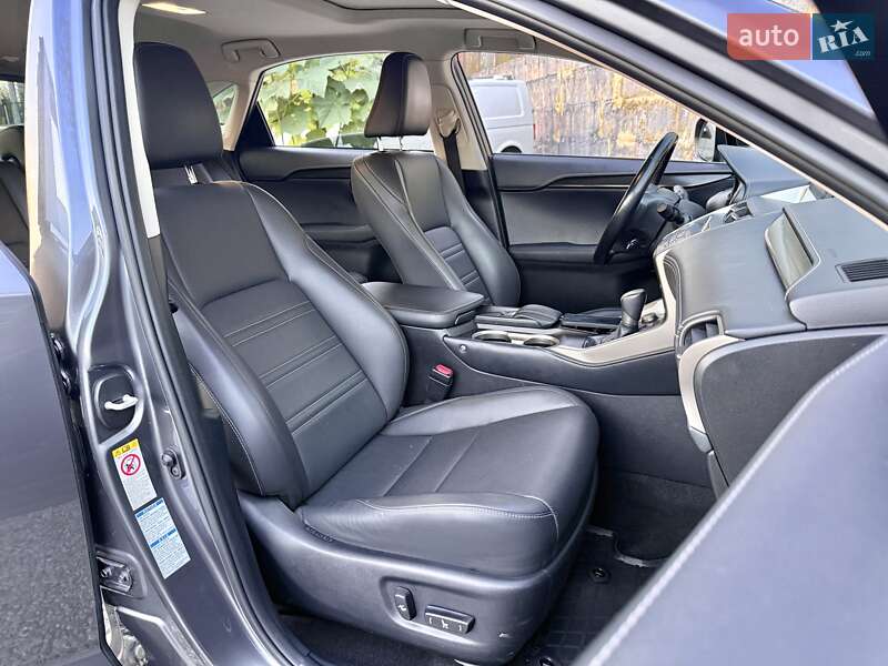Позашляховик / Кросовер Lexus NX 2015 в Харкові