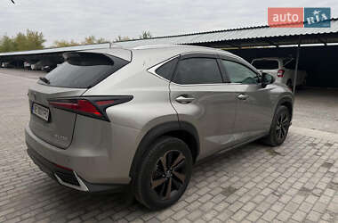 Позашляховик / Кросовер Lexus NX 2020 в  фото 5 Позашляховик / Кросовер Lexus NX 2020 в
