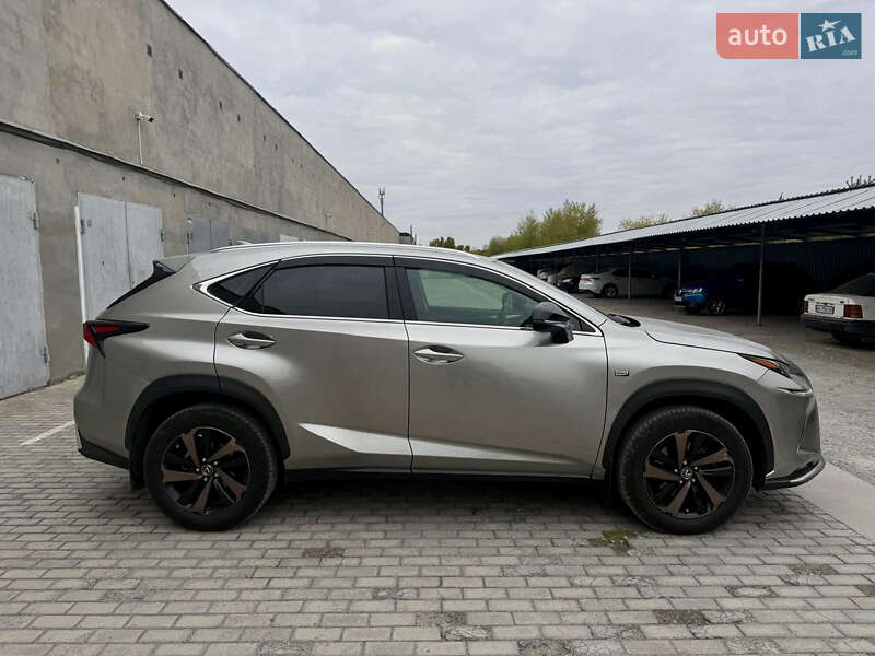 Позашляховик / Кросовер Lexus NX 2020 в Кам'янському
