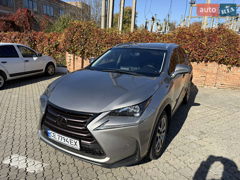 Позашляховик / Кросовер Lexus NX 2016 в Чернівцях