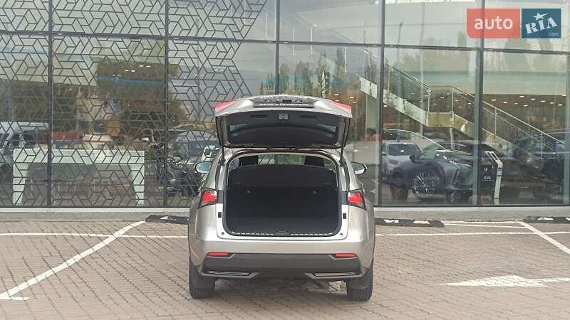 Позашляховик / Кросовер Lexus NX 2016 в Києві фото 10 Позашляховик / Кросовер Lexus NX 2016 в Києві