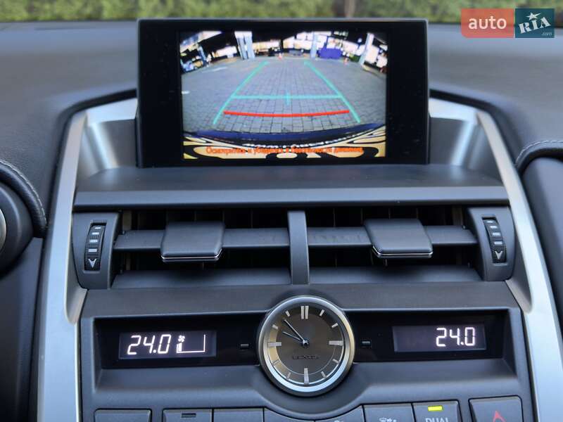 Позашляховик / Кросовер Lexus NX 2015 в Львові