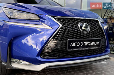 Позашляховик / Кросовер Lexus NX 2015 в  фото 29 Позашляховик / Кросовер Lexus NX 2015 в