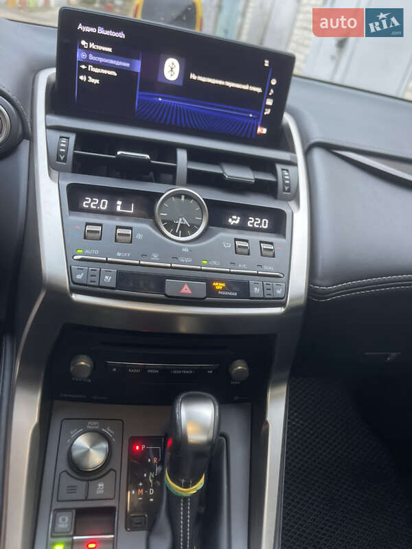 Внедорожник / Кроссовер Lexus NX 2018 в Харькове