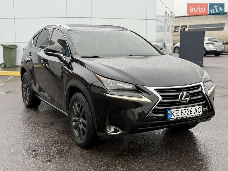 Внедорожник / Кроссовер Lexus NX 2016 в Кременчуге