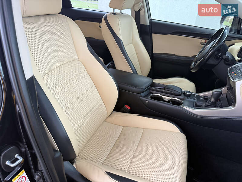 Внедорожник / Кроссовер Lexus NX 2016 в Кременчуге