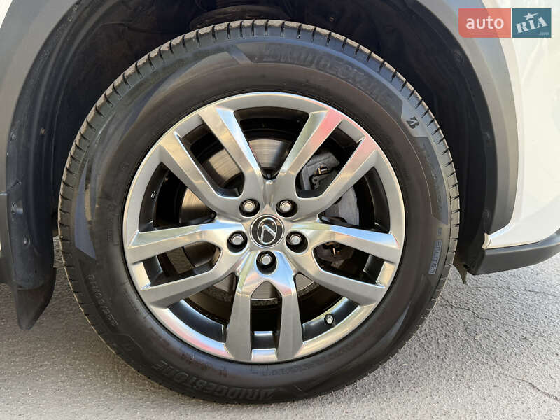 Позашляховик / Кросовер Lexus NX 2019 в Кривому Розі