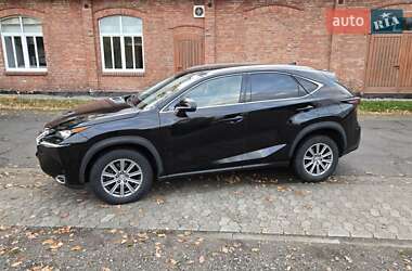 Позашляховик / Кросовер Lexus NX 2015 в Львові