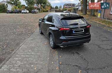 Позашляховик / Кросовер Lexus NX 2015 в Львові