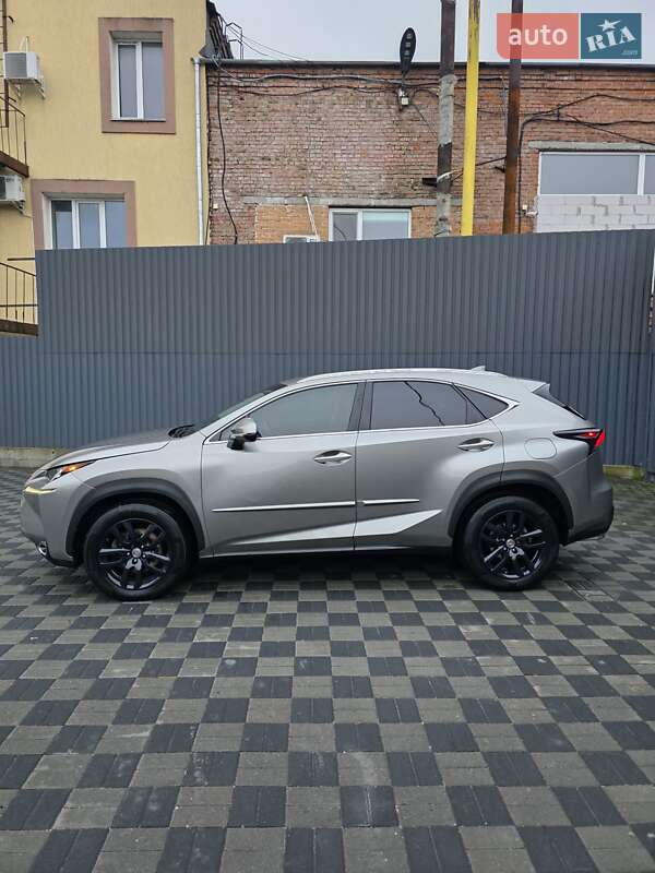 Позашляховик / Кросовер Lexus NX 2014 в Хмельницькому фото 4 Позашляховик / Кросовер Lexus NX 2014 в Хмельницькому